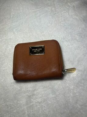 Michael Kors Cognac Brown Pebbled Leather Zip Coin Wallet